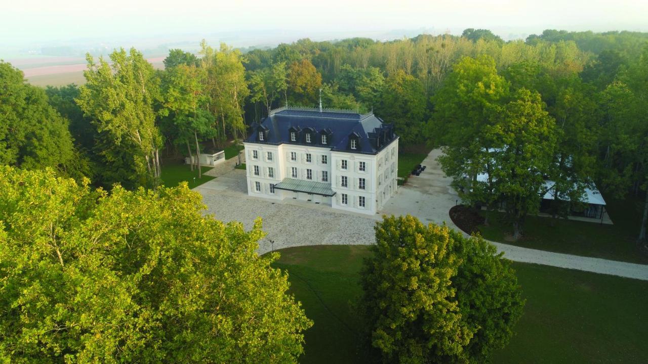 Chateau Des Hauts De Provins Hotel Champcenest Buitenkant foto