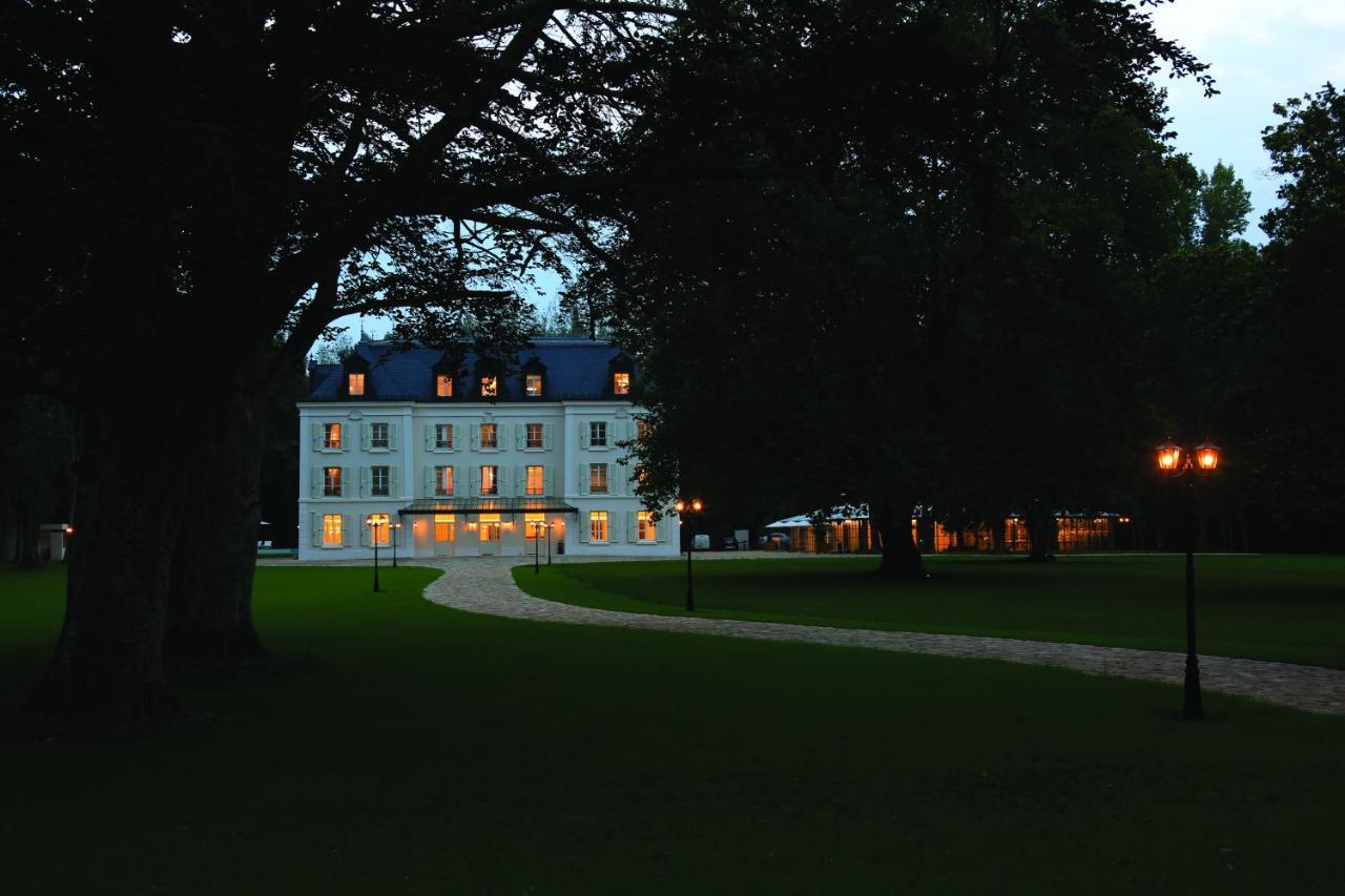 Chateau Des Hauts De Provins Hotel Champcenest Buitenkant foto