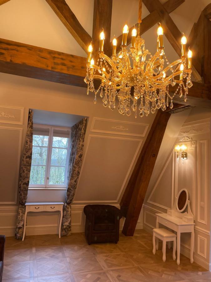Chateau Des Hauts De Provins Hotel Champcenest Buitenkant foto